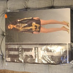 Skeleton dress up to size 8